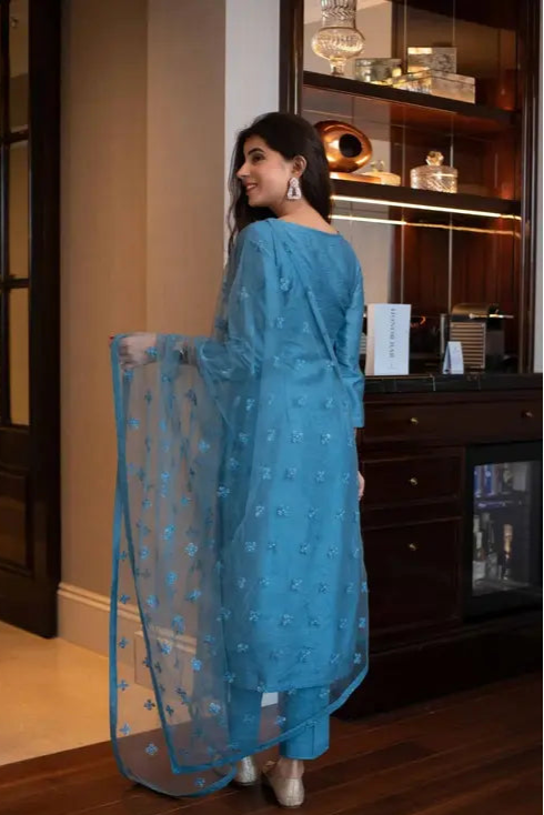 Attractive Kurta Set